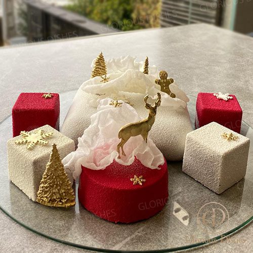 simple christmas entremet cake decorations